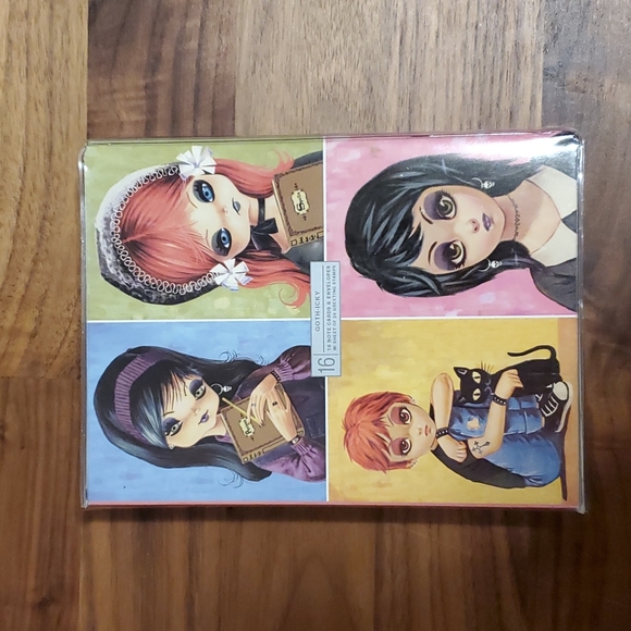 Cute stationary with folder - Picture 2 of 4